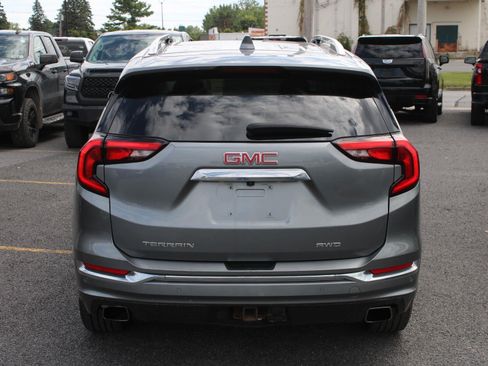 Used 2020 GMC Terrain Denali w/ Denali Premium Package AWD/4WD image 6