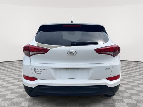 Used 2018 Hyundai Tucson SE AWD/4WD image 10