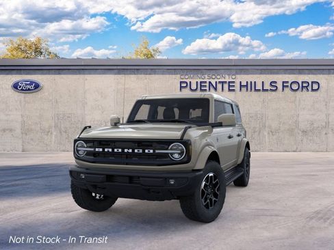New 2026 Ford Bronco Outer Banks AWD/4WD image 2