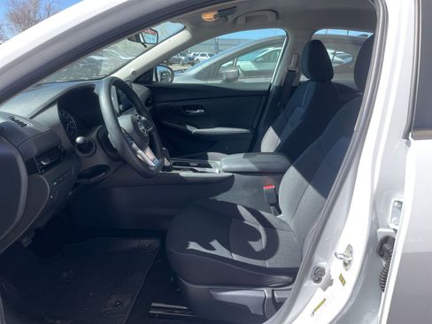 Used 2025 Nissan Sentra SV image 24