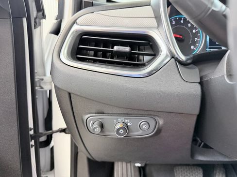 Used 2018 Chevrolet Equinox Premier AWD/4WD image 44