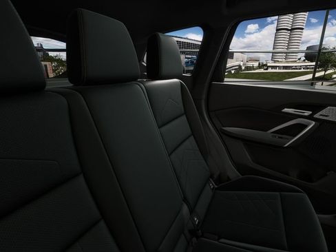 Used 2026 BMW X1 xDrive28i w/ Technology Package image 38