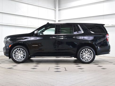 Used 2023 Chevrolet Tahoe Premier AWD/4WD image 4