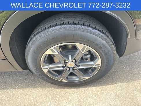 Used 2025 Chevrolet Blazer LT FWD image 10