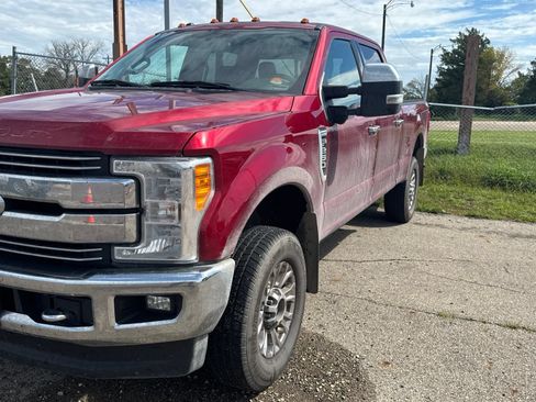 Used 2017 Ford F250 Lariat w/ Chrome Package AWD/4WD image 1