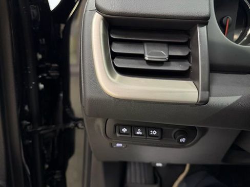 Used 2024 GMC Terrain Denali w/ Black Diamond Edition image 14