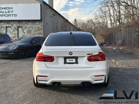 Used 2018 BMW M3 w/ Competition Package image 10