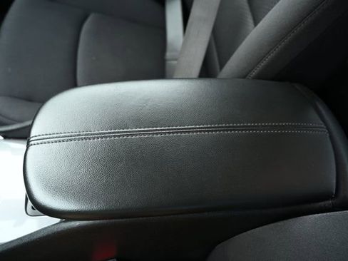 Used 2023 Chevrolet Malibu LT image 24