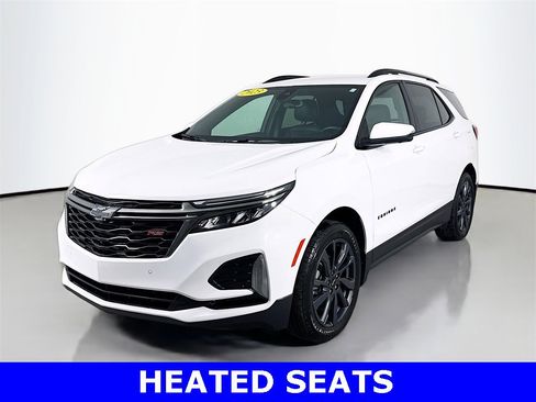 Used 2023 Chevrolet Equinox RS image 2