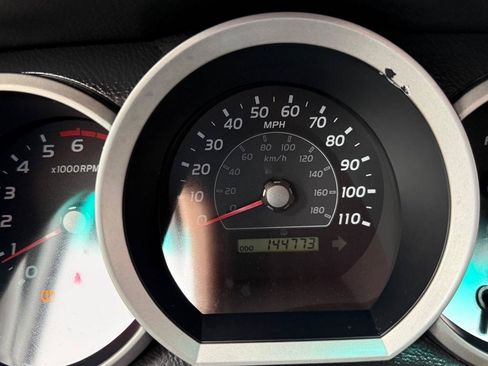 Used 2006 Toyota 4Runner SR5 AWD/4WD image 18