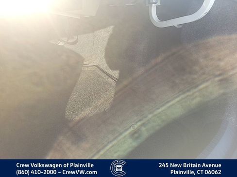 Certified 2025 Volkswagen Jetta Sport image 50