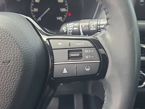 Used 2024 Honda HR-V EX-L image 23