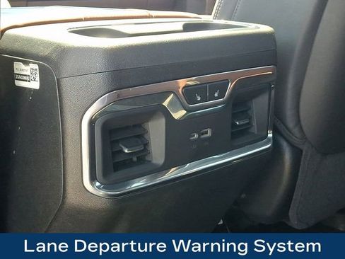 Used 2025 GMC Sierra 2500 Denali Ultimate w/ Snow Plow Prep/Camper Package AWD/4WD image 22