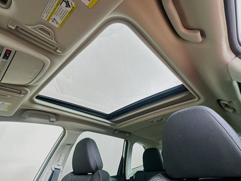 Certified 2023 Subaru Forester Premium AWD/4WD image 21