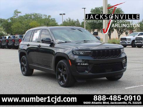 Certified 2024 Jeep Grand Cherokee Limited w/ Black Appearance Package RWD image 1