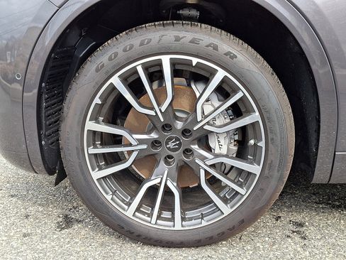 New 2025 Maserati Grecale GT image 5