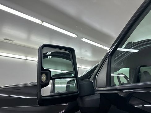 Used 2022 Chevrolet Silverado 2500 LTZ w/ Carhartt Edition AWD/4WD image 19