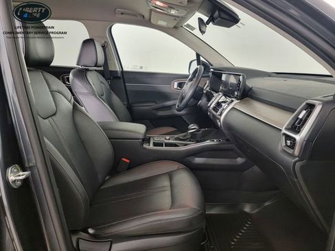 Used 2022 Kia Sorento S AWD/4WD image 18