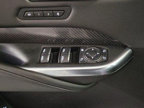 Certified 2024 Cadillac XT4 Sport FWD image 17