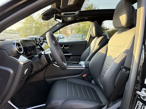 New 2026 Mercedes-Benz GLC 300 4MATIC image 11