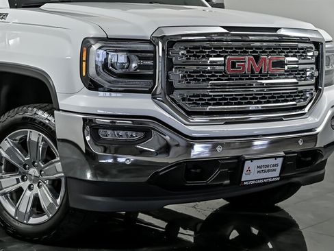 Used 2017 GMC Sierra 1500 SLT AWD/4WD image 2