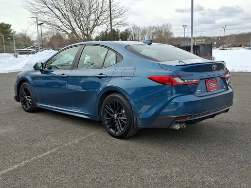Certified 2025 Toyota Camry SE w/ Convenience Package image 7