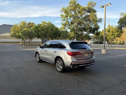 Used 2017 Acura MDX FWD w/ Technology Package image 3