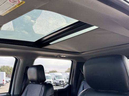 Used 2022 Ford F250 Lariat w/ Tremor Off-Road Package image 30