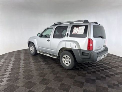 Used 2015 Nissan Xterra X image 9