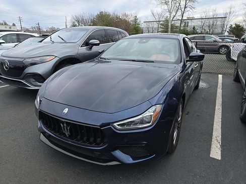 Used 2023 Maserati Ghibli Modena image 1