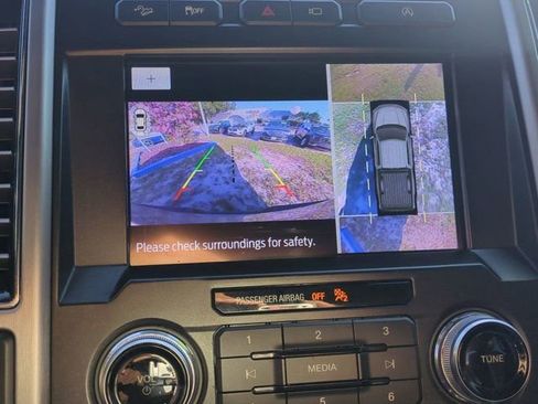 Used 2020 Ford F150 Platinum w/ Equipment Group 701A Luxury AWD/4WD image 20