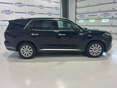 Used 2024 Hyundai Palisade SEL FWD image 7