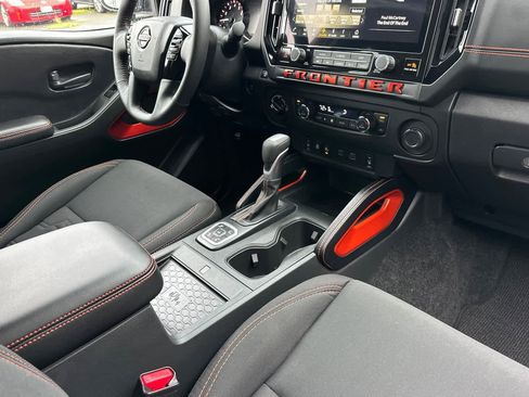 New 2026 Nissan Frontier PRO-4X w/ Pro-4x Convenience Package image 15