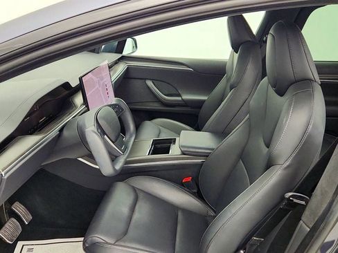 Used 2023 Tesla Model X Plaid image 23