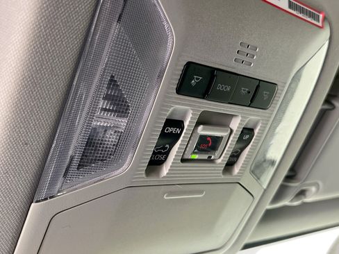 Used 2023 Toyota RAV4 XLE image 22