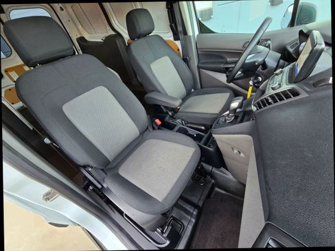 Used 2021 Ford Transit Connect XL image 23