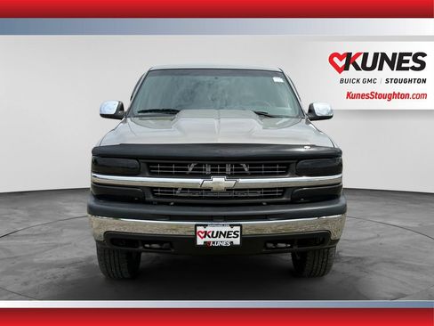 Used 2001 Chevrolet Silverado 1500 LS w/ Off-Road Chassis Pkg AWD/4WD image 2