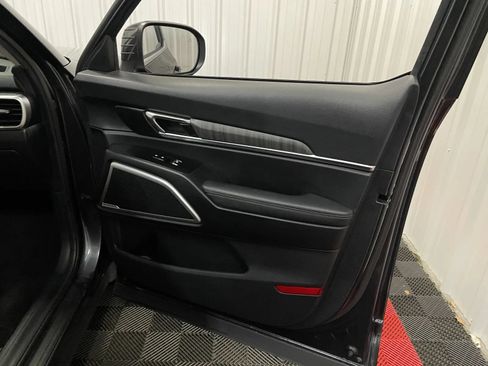 Used 2023 Kia Telluride EX FWD image 42