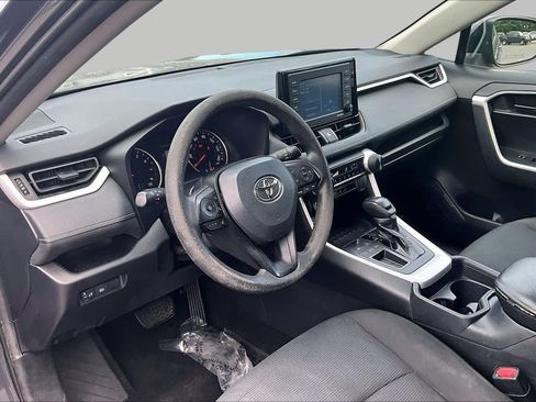 Used 2020 Toyota RAV4 LE w/ All Weather Liner Package FWD image 17