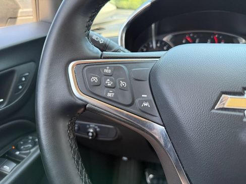 Used 2024 Chevrolet Equinox LT AWD/4WD image 15