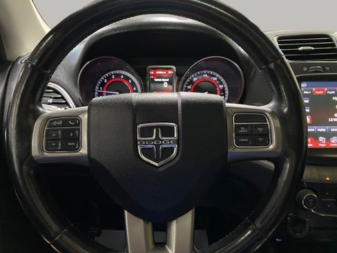 Used 2020 Dodge Journey Crossroad w/ Popular Equipment Group FWD image 12