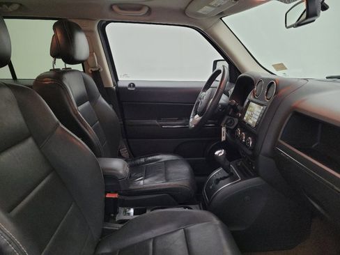Used 2015 Jeep Patriot Limited w/ Sun/Sound Group image 21