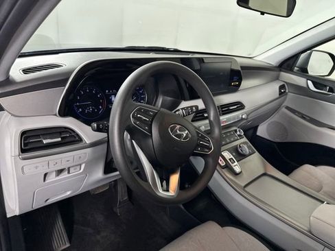 Certified 2022 Hyundai Palisade SE image 13