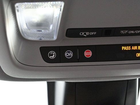 Used 2024 Chevrolet Blazer LT w/ Convenience Package FWD image 30