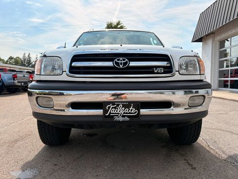 Used 2000 Toyota Tundra SR5 AWD/4WD image 3