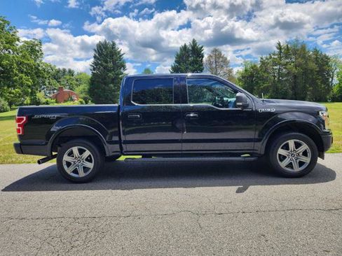 Used 2018 Ford F150 XLT w/ Equipment Group 301A Mid AWD/4WD image 5