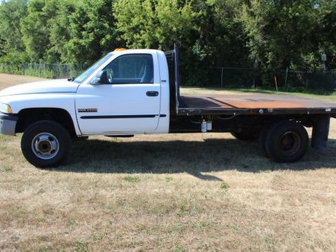 Used 2001 Dodge Ram 3500 Truck 4x4 Regular Cab image 4