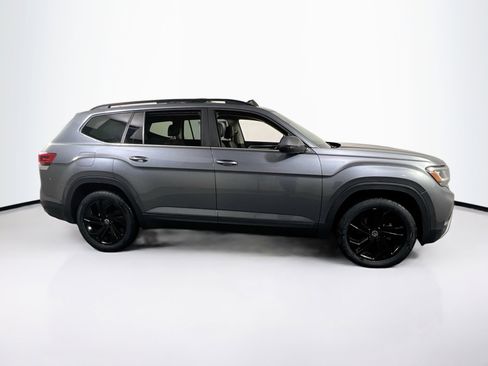 Used 2022 Volkswagen Atlas SE image 4