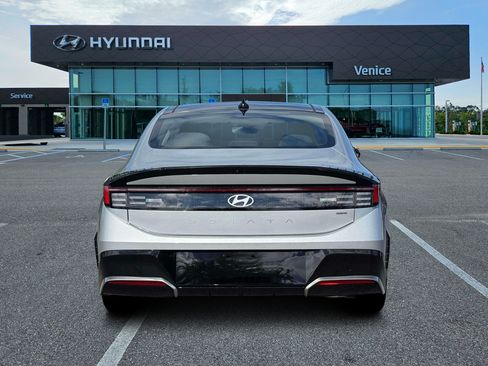 New 2026 Hyundai Sonata SEL FWD image 6