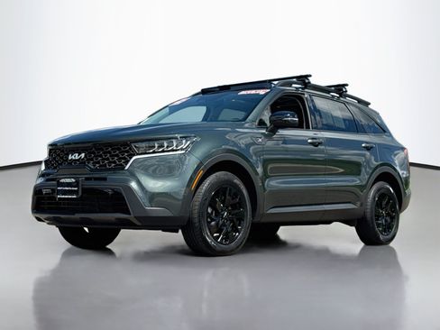 Used 2023 Kia Sorento S w/ Panoramic Sunroof Package AWD/4WD image 3
